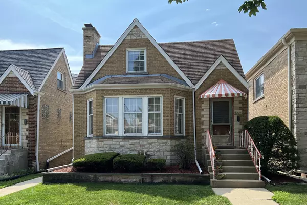 6231 W Holbrook ST, Chicago, IL 60646