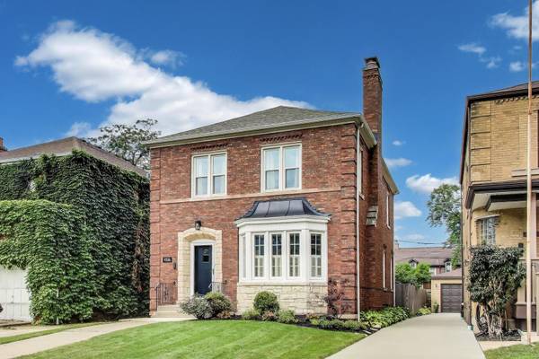 9336 S Leavitt ST, Chicago, IL 60643