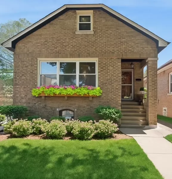 5943 N Talman AVE, Chicago, IL 60659