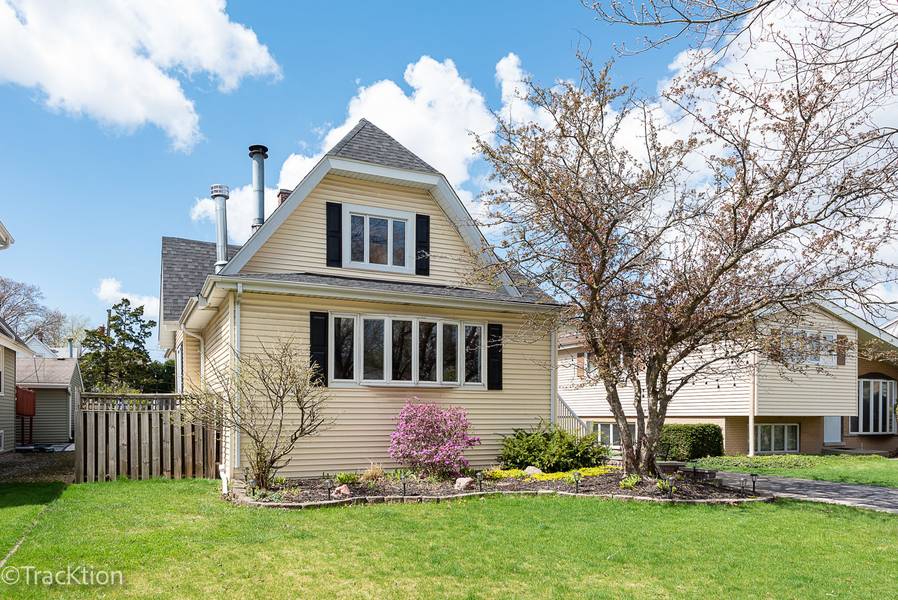 214 S Grace ST, Lombard, IL 60148