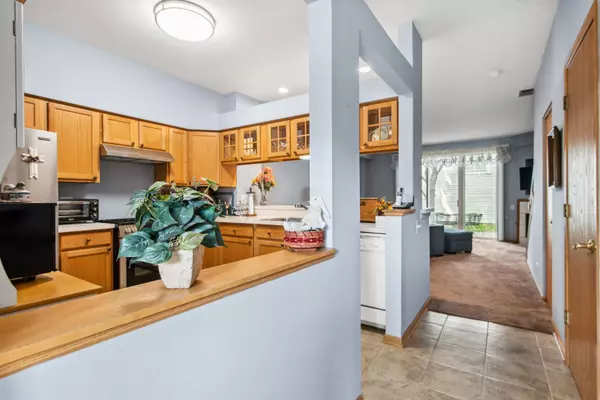 Naperville, IL 60540,2518 Arcadia CIR