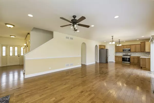 Winthrop Harbor, IL 60096,239 Richards CT