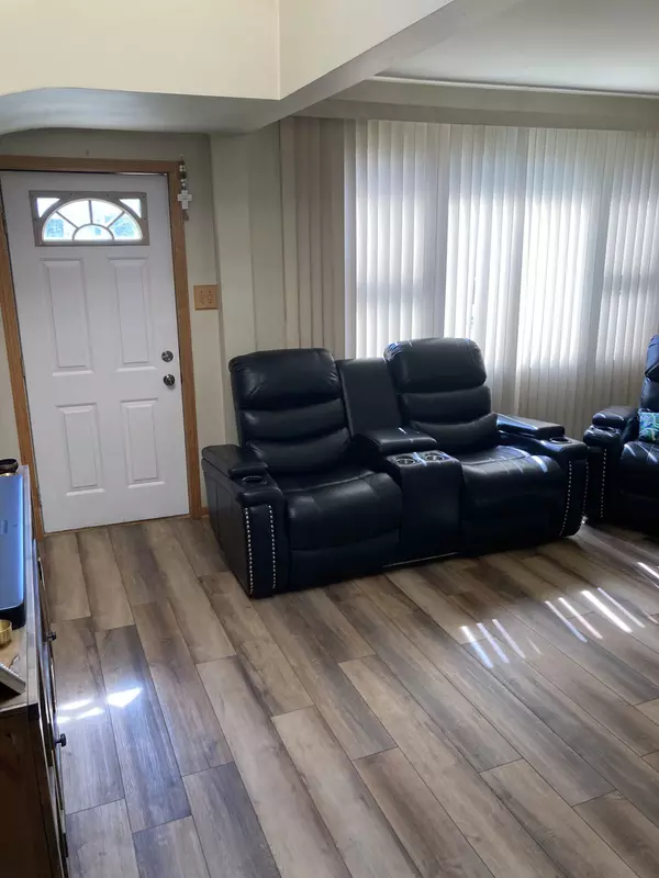 Chicago, IL 60634,3916 N Pontiac AVE