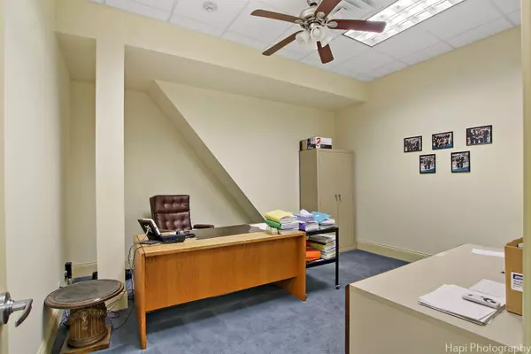 Barrington, IL 60010,1531 S Grove AVE #201