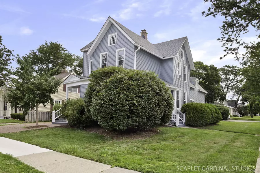 603 N Scott ST, Wheaton, IL 60187