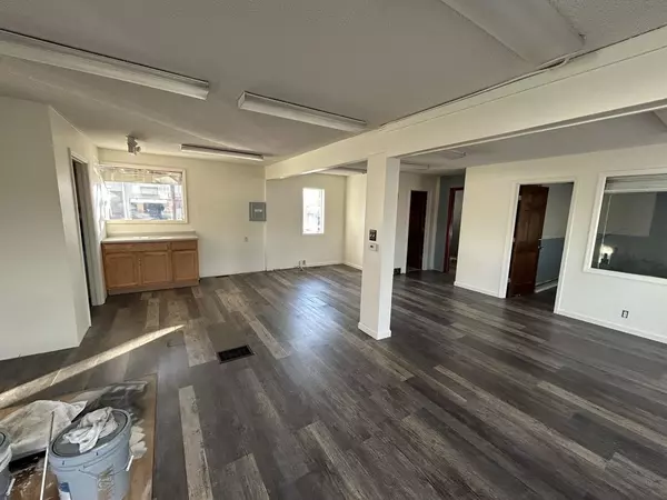 Wauconda, IL 60084,388 W Liberty ST #ML