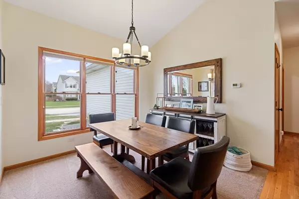 Crystal Lake, IL 60014,1496 Trailwood DR