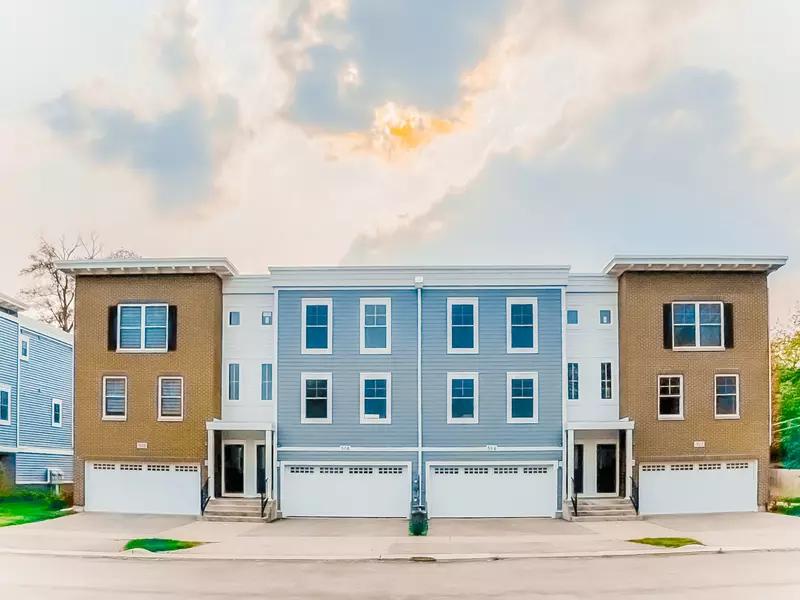 516 Highlands Pkwy, Itasca, IL 60143