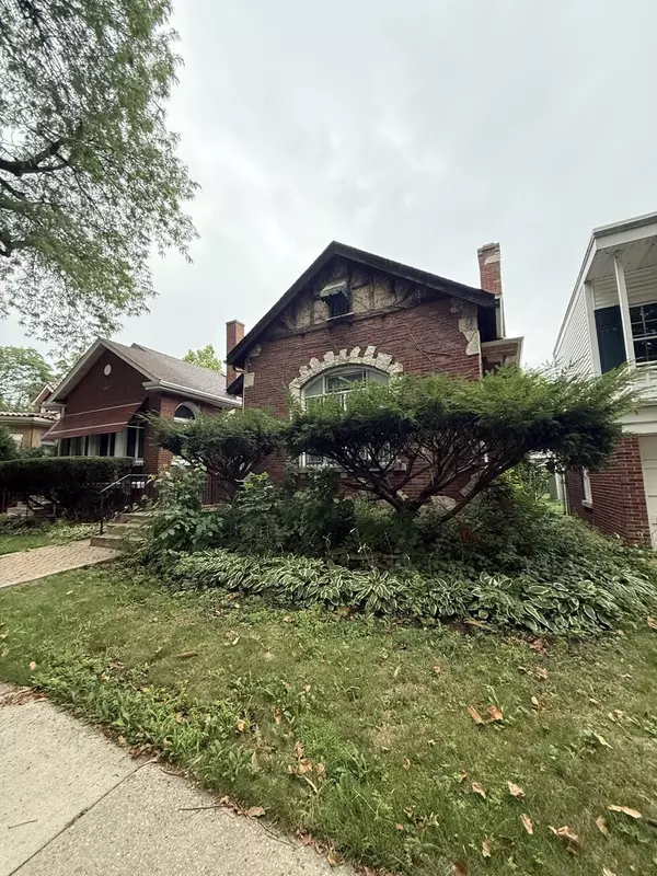7750 S Crandon AVE, Chicago, IL 60649
