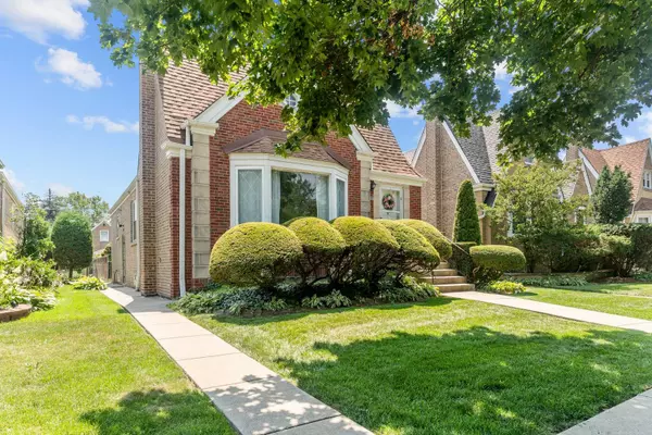 6963 W School ST, Chicago, IL 60634