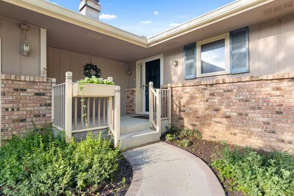 Rockford, IL 61107,5244 ARBUTUS RD