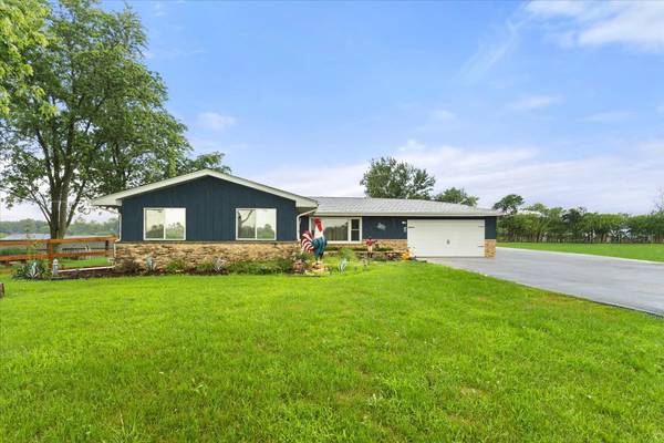 25019 S Bush RD, Elwood, IL 60421