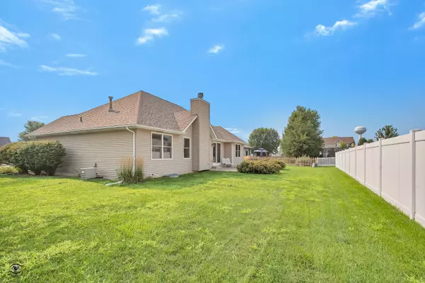 Manteno, IL 60950,402 Harper CT