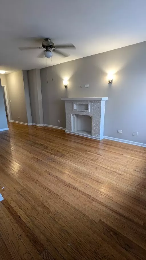 Chicago, IL 60625,3741 W ARGYLE ST #3