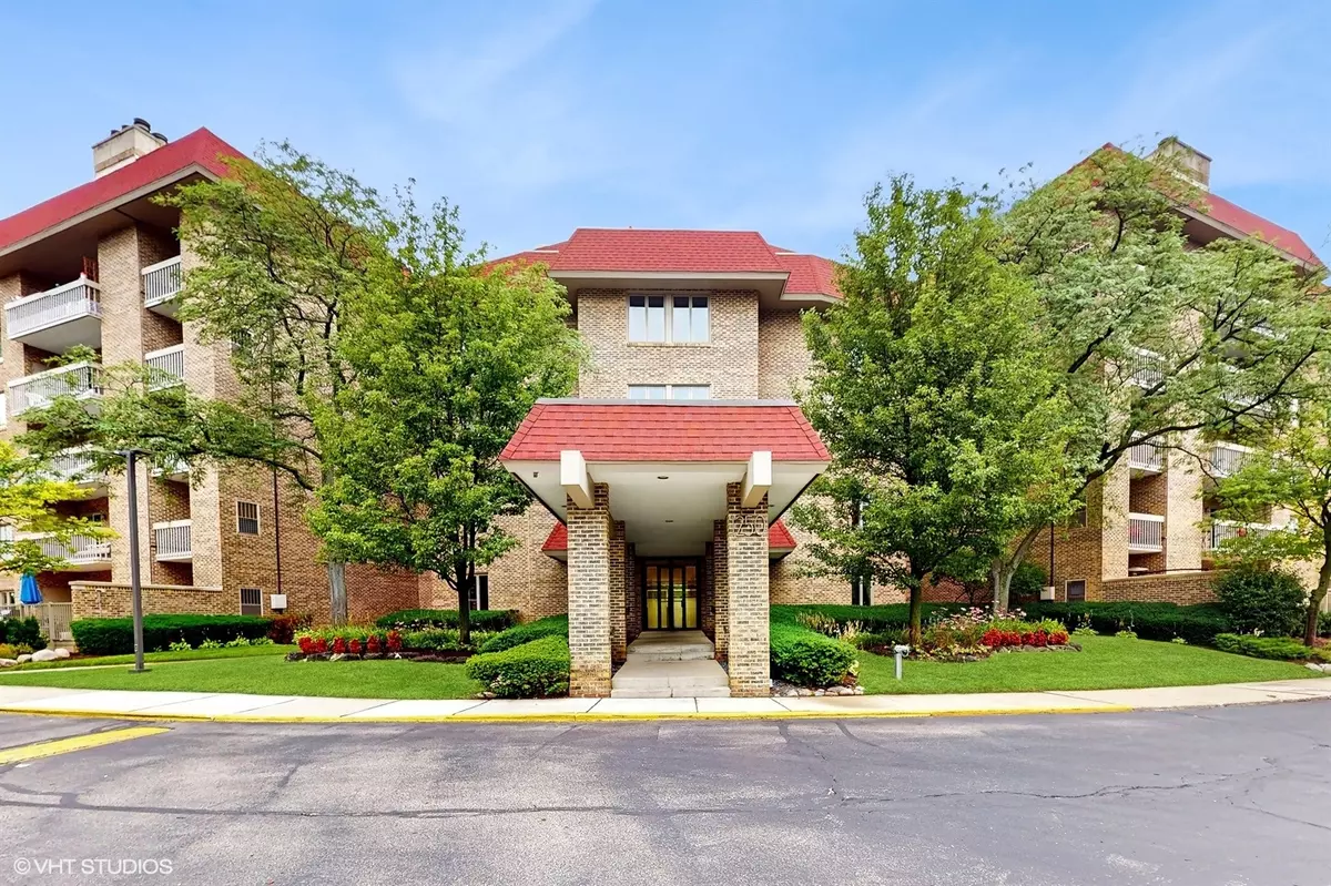 Northbrook, IL 60062,Address not disclosed