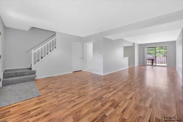 Schaumburg, IL 60194,936 Cardiff CT