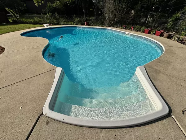 Palos Park, IL 60464,12811 S 82nd CT