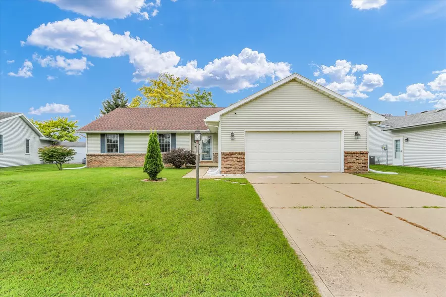 503 Crestwood DR, Champaign, IL 61822