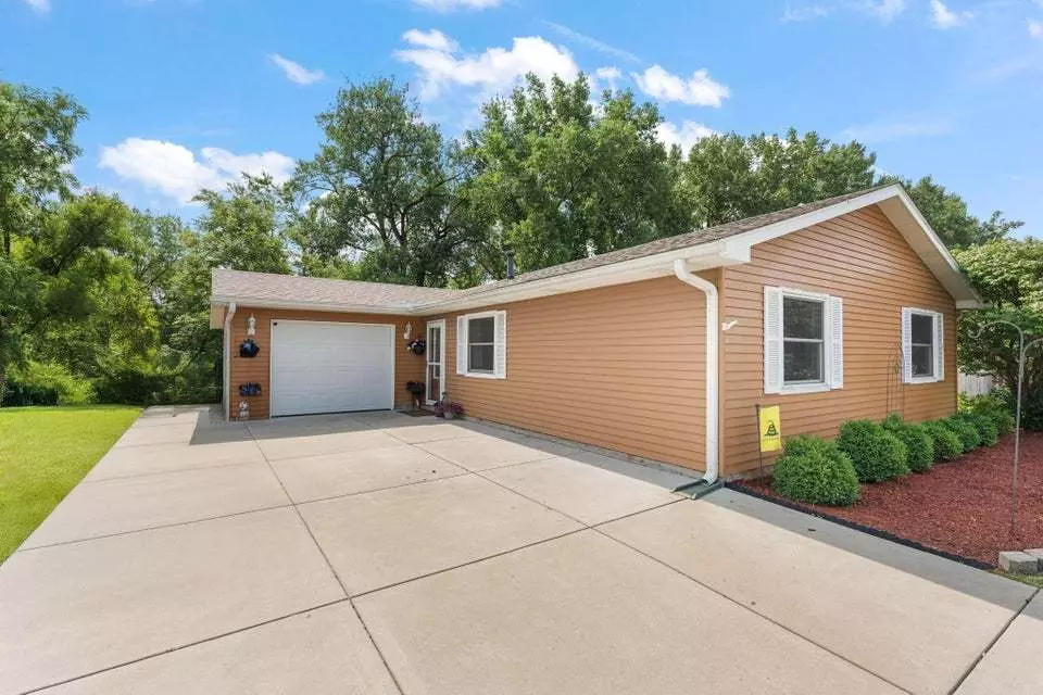 Dyer, IN 46311,1431 Madison AVE