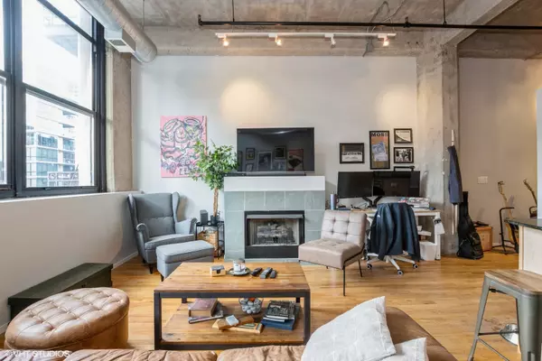 Chicago, IL 60607,843 W Adams ST #502