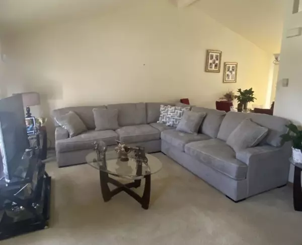 Markham, IL 60428,3403 Willow LN
