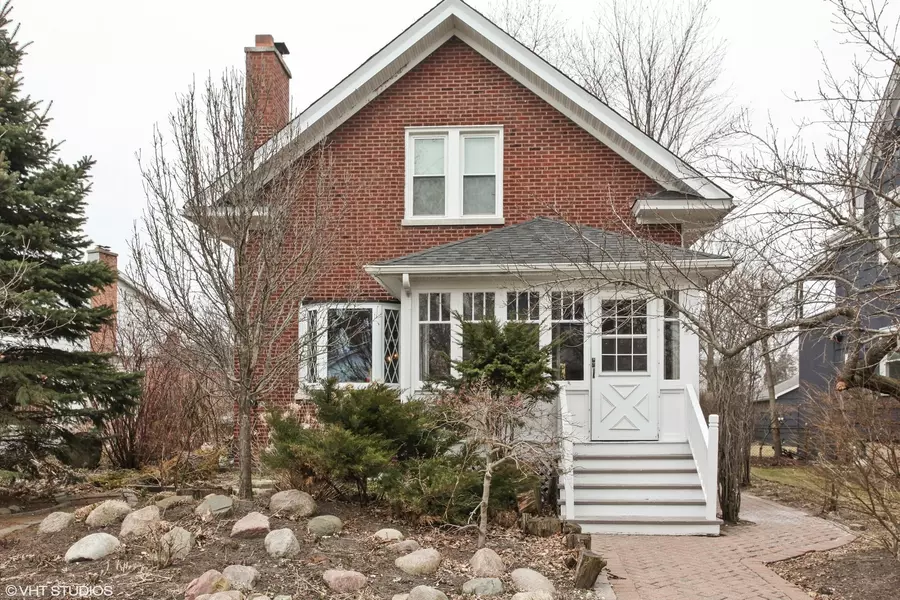 621 Prairie AVE, Wilmette, IL 60091