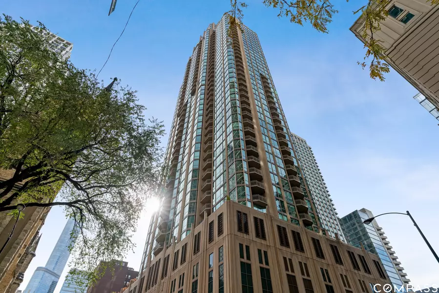 21 E Huron ST #3301, Chicago, IL 60611