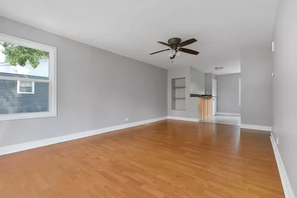 Hanover Park, IL 60133,1684 POPLAR AVE