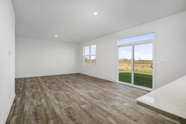 Manhattan, IL 60442,15050 W Oxford LN