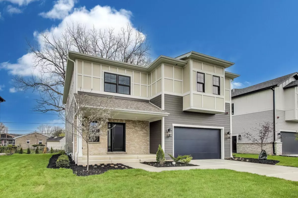 Morton Grove, IL 60053,7302 Ponto CT