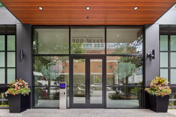 Chicago, IL 60607,900 W Washington BLVD #502