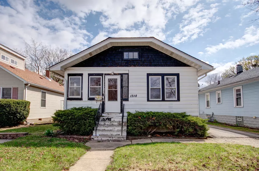 1318 N Prairie AVE, Joliet, IL 60435