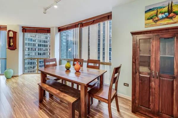 Chicago, IL 60601,222 N Columbus DR #1703