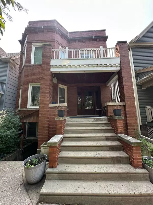 1519 W Granville AVE #Garden, Chicago, IL 60660