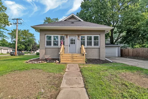 207 E Union ST, Seneca, IL 61360