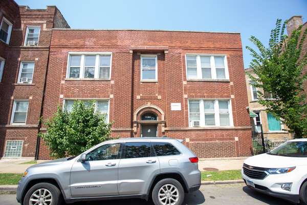 608 E 71st ST, Chicago, IL 60619