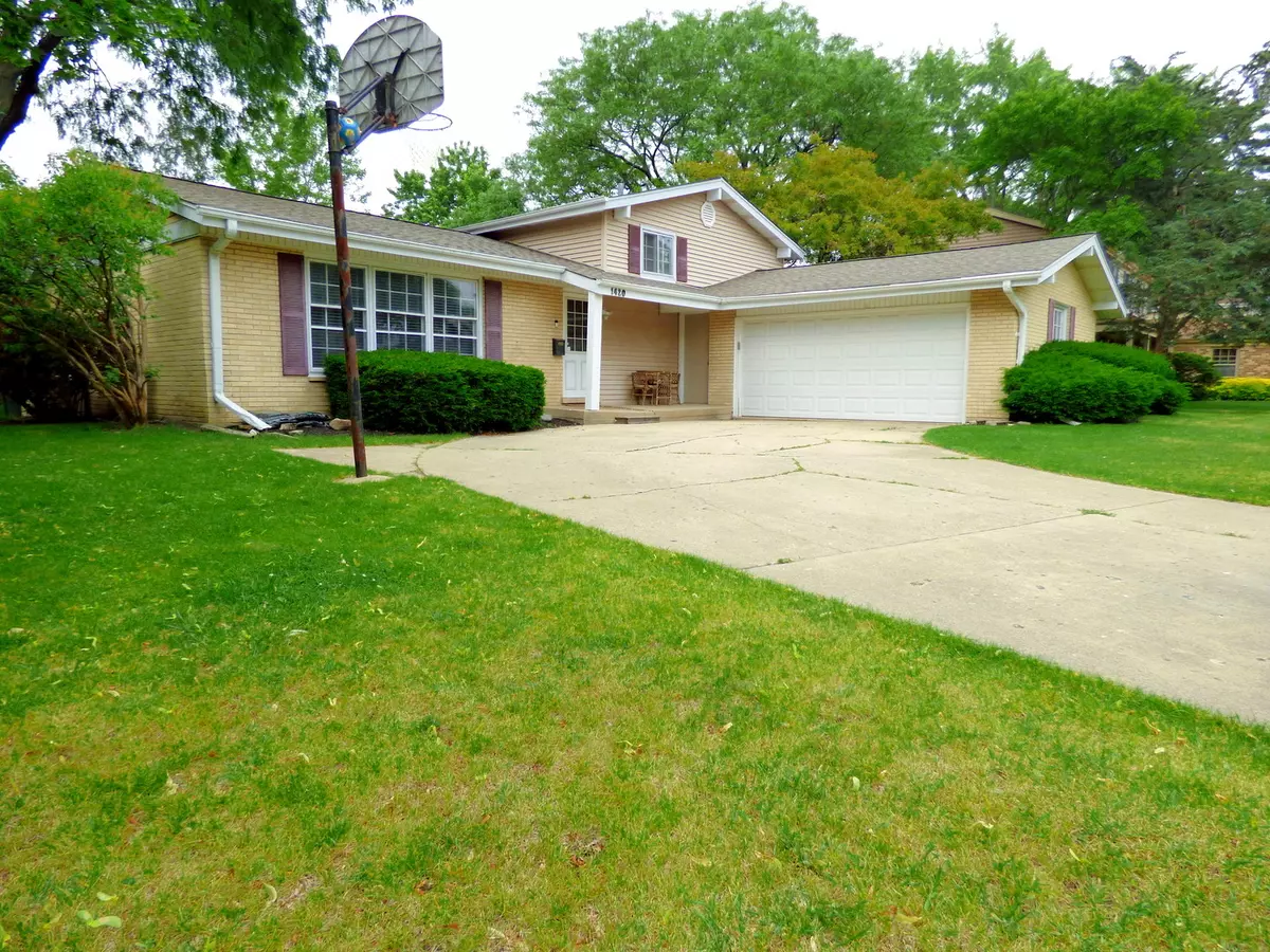 Palatine, IL 60074,1420 E Lake Louise DR
