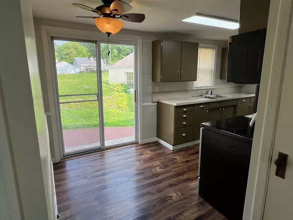 Rockford, IL 61108,912 Peter AVE