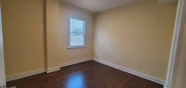 Chicago, IL 60641,4139 W Fletcher ST #1