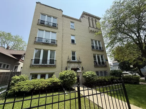 4901 N Christiana AVE #6, Chicago, IL 60625