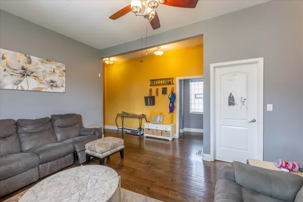 Chicago, IL 60623,1635 S Christiana AVE