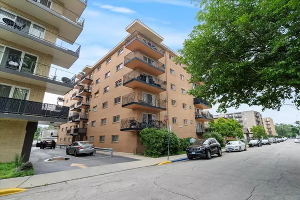 7432 W Washington ST #606, Forest Park, IL 60130