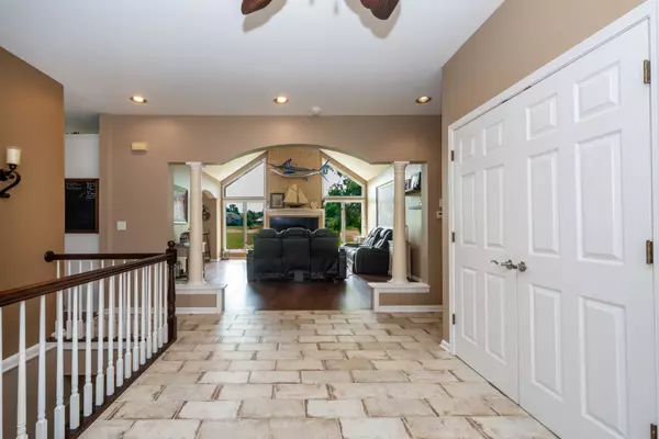 Antioch, IL 60002,24877 W Nicklaus WAY