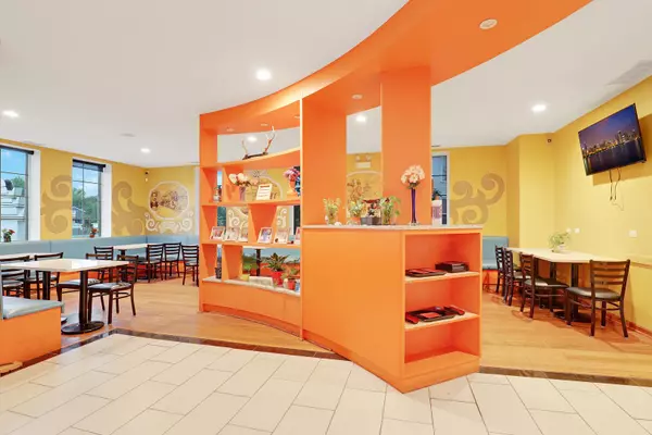 Chicago, IL 60630,4461 N Pulaski RD