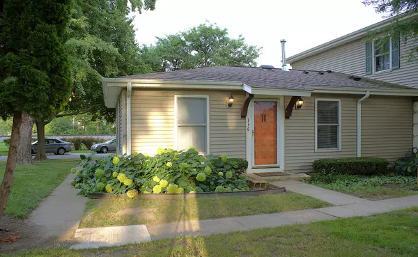 336 Russet WAY #336, Vernon Hills, IL 60061