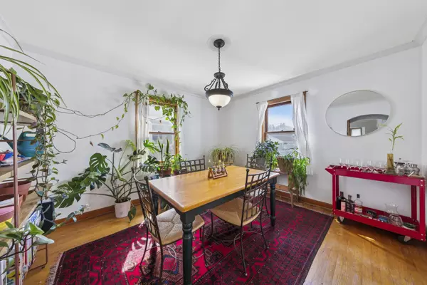 Chicago, IL 60634,5915 W Henderson ST