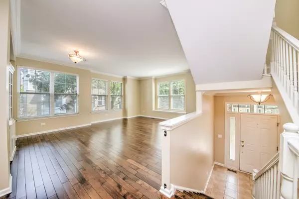 Hanover Park, IL 60133,5565 Cambridge WAY