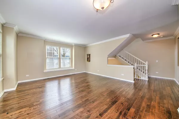 Hanover Park, IL 60133,5565 Cambridge WAY