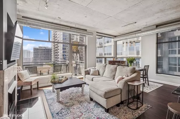 Chicago, IL 60605,125 E 13th ST #1013