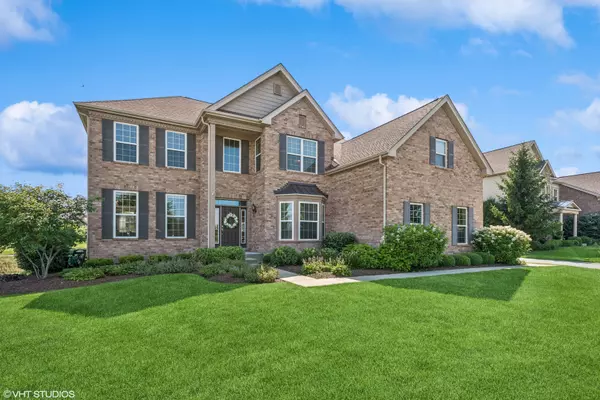 3595 TOURNAMENT DR, Elgin, IL 60124